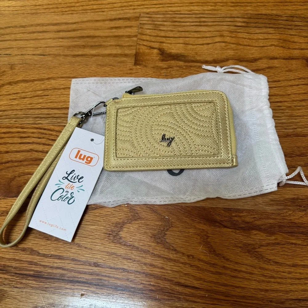 *Lowest Price!* NWT Lug Twirl Matte Luxe Metallic Gold - Picture 1 of 4